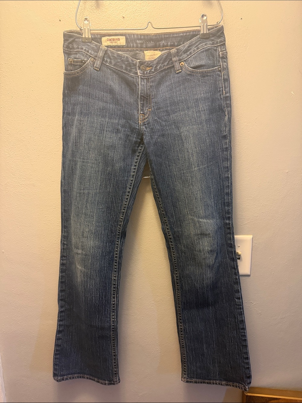 Banana Republic Womens Boot Cut Jeans - Medium Blue Wash